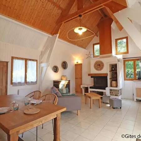 Séjour à la campagne En Bois Cosy En Forêt, Idéal Pour Couple - Fr-1-497-213