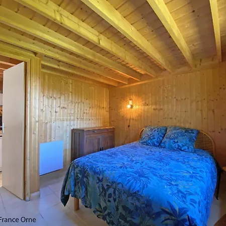 En Bois Cosy En Forêt, Idéal Pour Couple - Fr-1-497-213 * Chaumont (Orne)