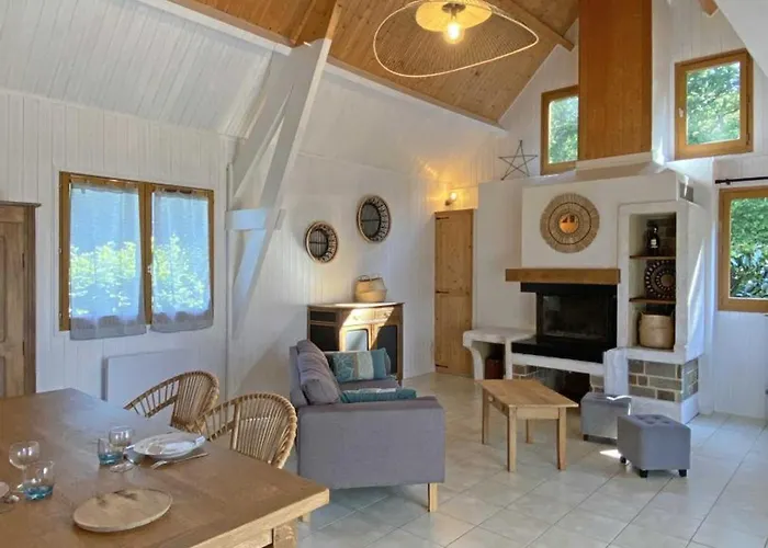 En Bois Cosy En Foret, Ideal Pour Couple - Fr-1-497-213