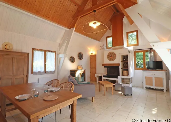 Prázdninový dům En Bois Cosy En Foret, Ideal Pour Couple - Fr-1-497-213